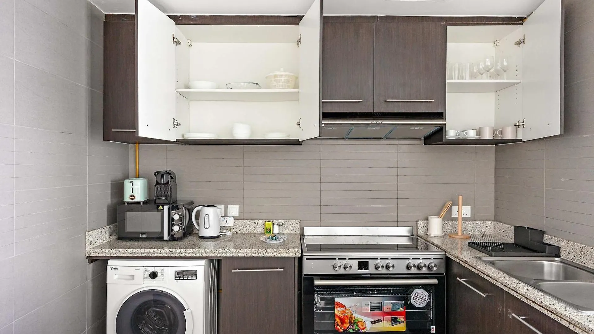 Apartment Silkhaus Classic 2Br At Horizon Tower In Reem Island Abu Dhabi